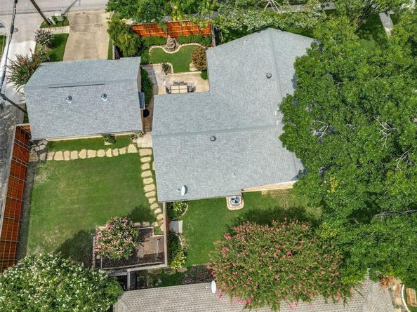 10206  Estate Lane , Dallas Texas 75238