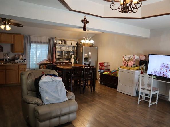 824  Carbona Drive , Dallas Texas 75217