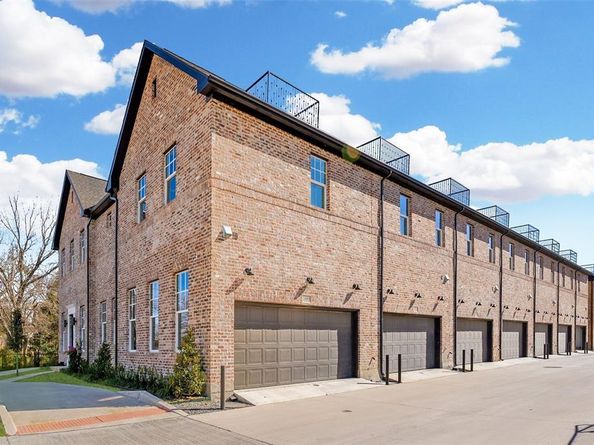 1448  N Avenue , Plano Texas 75074