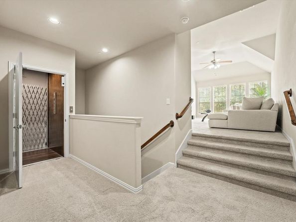 6103  Eagle Nest Drive , Garland Texas 75044