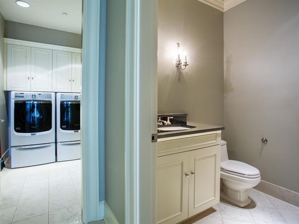 2525 N PEARL Street  1002, Dallas Texas 75201