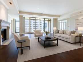 2525 N PEARL Street  1002, Dallas Texas 75201
