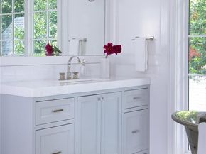 5947  Lupton Drive , Dallas Texas 75225