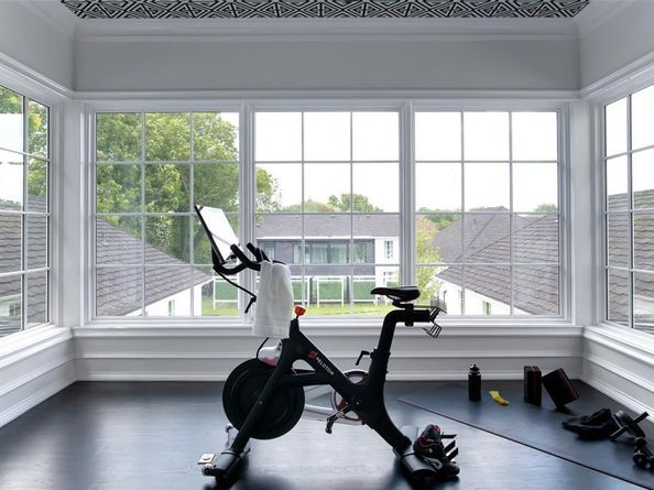 5947  Lupton Drive , Dallas Texas 75225