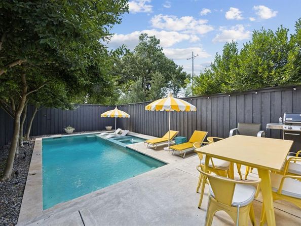 1841  Euclid Avenue , Dallas Texas 75206