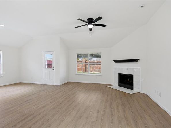 520  Elk Run Drive , Fort Worth Texas 76140