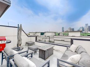 1813  Park Avenue  204, Dallas Texas 75215