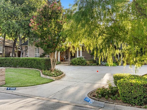 5000  Bridgewater Drive , Arlington Texas 76017