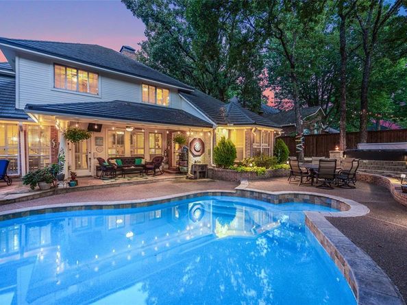 5000  Bridgewater Drive , Arlington Texas 76017