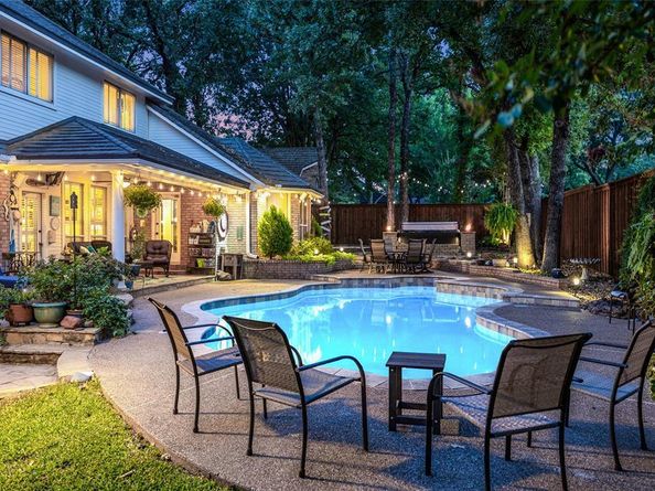 5000  Bridgewater Drive , Arlington Texas 76017