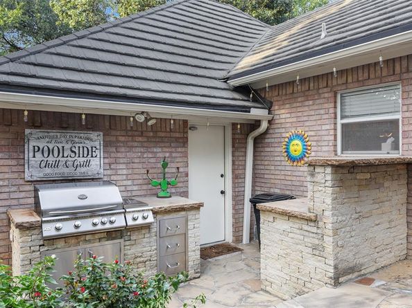 5000  Bridgewater Drive , Arlington Texas 76017