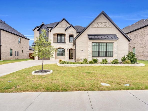 624  Singing Water Drive , Rockwall Texas 75087