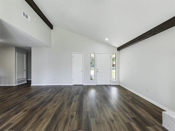 2013 E Collins Boulevard , Richardson Texas 75081