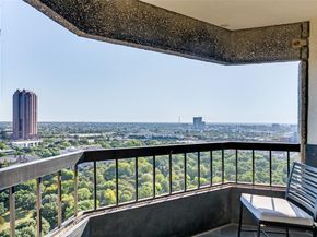 3030  Mckinney Avenue  2301, Dallas Texas 75204