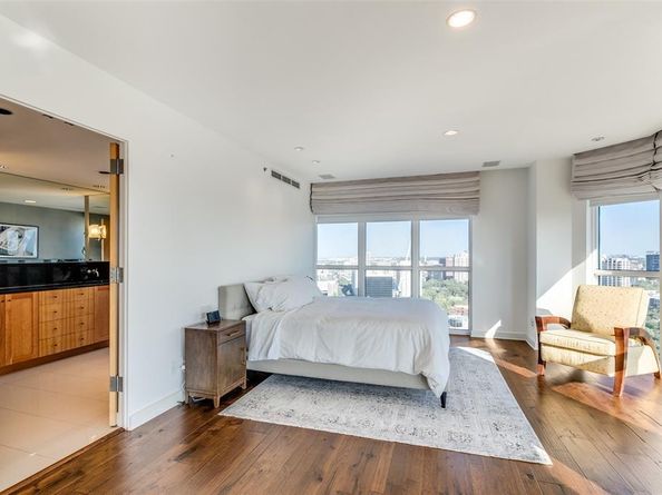 3030  Mckinney Avenue  2301, Dallas Texas 75204