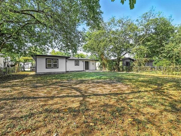 4413  Quails Lane , Fort Worth Texas 76119