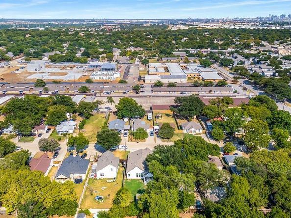 3009  New Haven Street , Irving Texas 75062