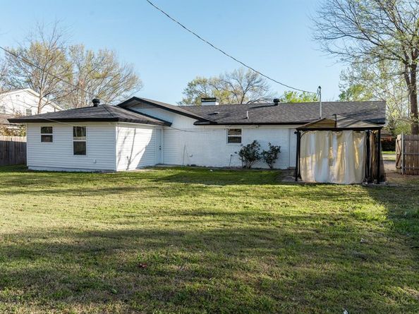4632  Fawn Drive , Fort Worth Texas 76132