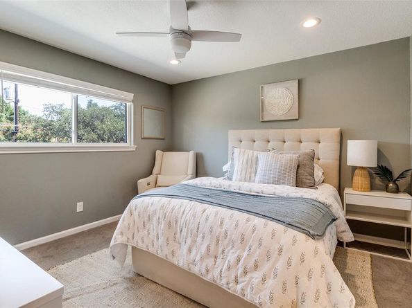 9243  Moss Farm Lane , Dallas Texas 75243