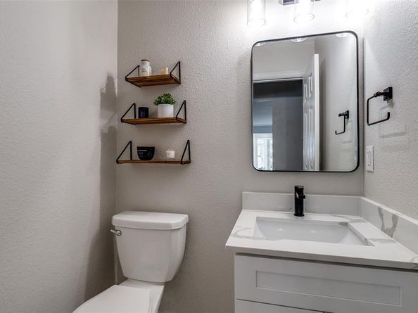 9243  Moss Farm Lane , Dallas Texas 75243
