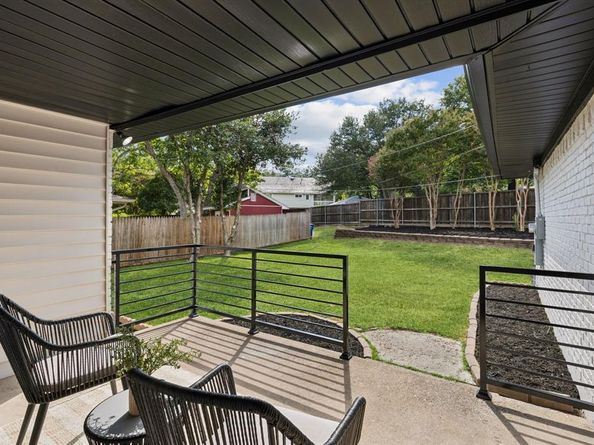 9959 E Lake Highlands Drive , Dallas Texas 75218