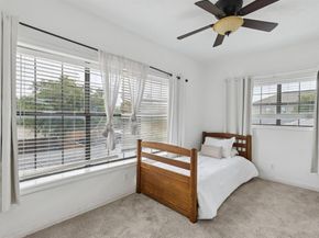 614  Winston Street , Dallas Texas 75208