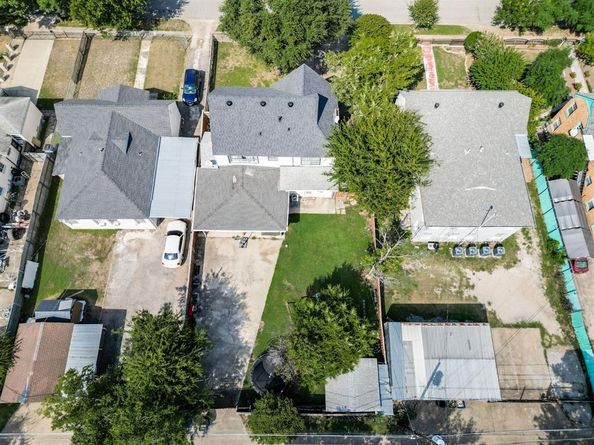 614  Winston Street , Dallas Texas 75208