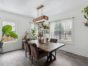 614  Winston Street , Dallas Texas 75208
