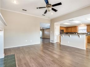 6804  Glen Dale Drive , Arlington Texas 76017