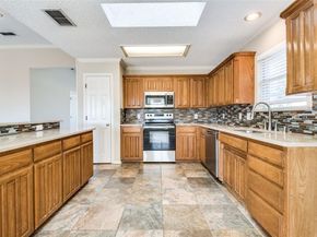 6804  Glen Dale Drive , Arlington Texas 76017