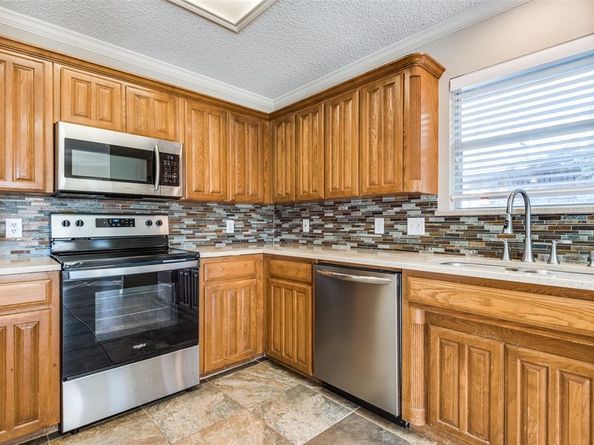 6804  Glen Dale Drive , Arlington Texas 76017