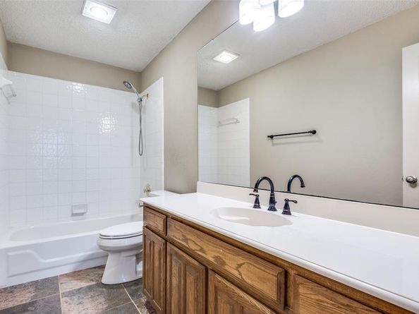 6804  Glen Dale Drive , Arlington Texas 76017