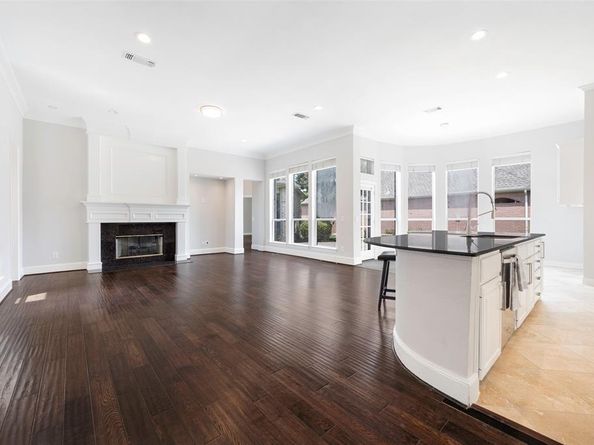 5687  Southern Hills Drive , Frisco Texas 75034