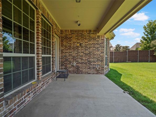 2517  Wales Way , Lewisville Texas 75056
