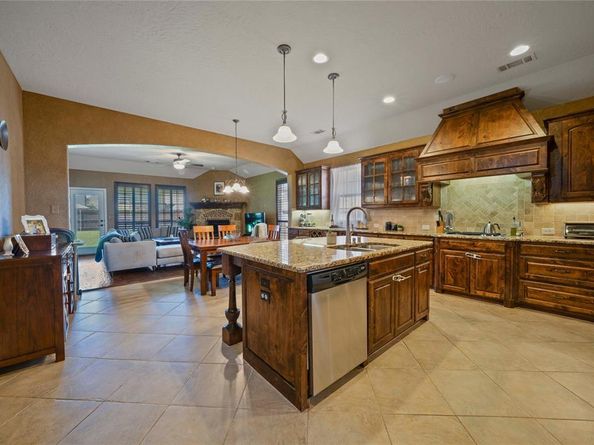 2517  Wales Way , Lewisville Texas 75056