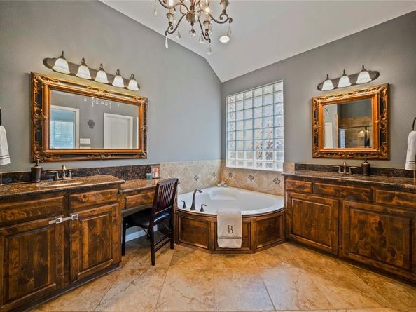 2517  Wales Way , Lewisville Texas 75056