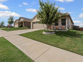 428  Red Rock Trail , Fort Worth Texas 76052
