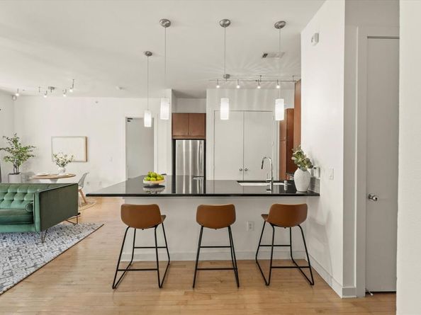 2950  Mckinney Avenue  303, Dallas Texas 75204