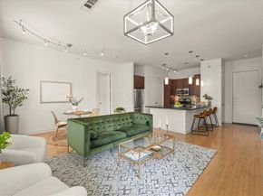 2950  Mckinney Avenue  303, Dallas Texas 75204