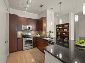 2950  Mckinney Avenue  303, Dallas Texas 75204