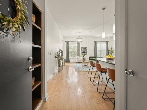 2950  Mckinney Avenue  303, Dallas Texas 75204
