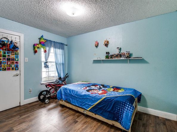 5217  Nell Street , Fort Worth Texas 76119