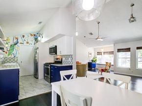 2700  Ryan Avenue , Fort Worth Texas 76110