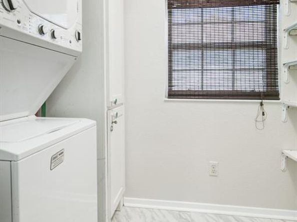 2700  Ryan Avenue , Fort Worth Texas 76110