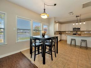 5712  Meadowglen Drive , Denton Texas 76226