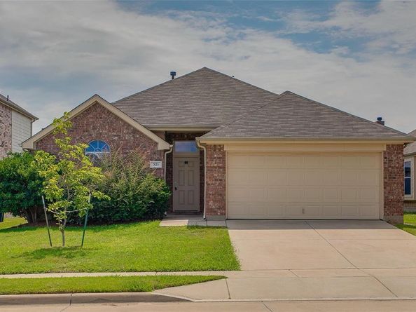 321  Mystic River Trail , Fort Worth Texas 76131