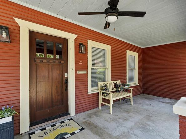 2511  Lipscomb Street , Fort Worth Texas 76110