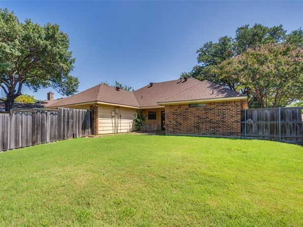 3021  Roundrock Trail , Plano Texas 75075