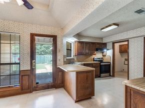 3021  Roundrock Trail , Plano Texas 75075