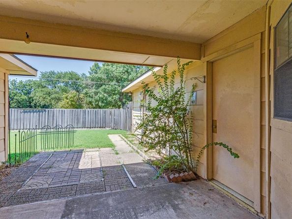 3021  Roundrock Trail , Plano Texas 75075